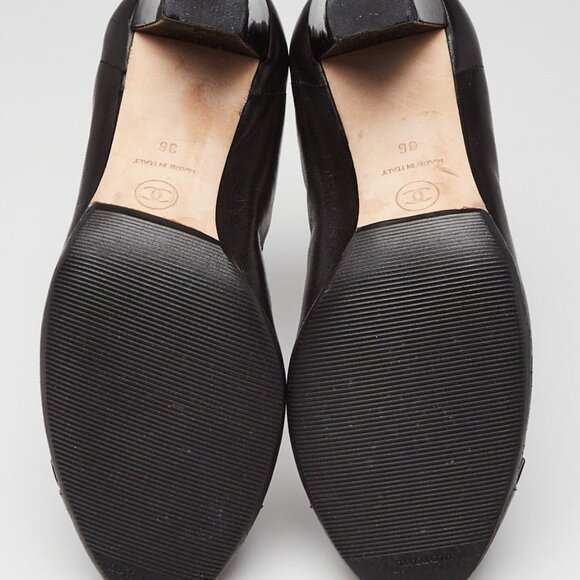 Chanel Black Leather Ruffle Toe Cap Heels Size 5.5/36 - Picture 2 of 4